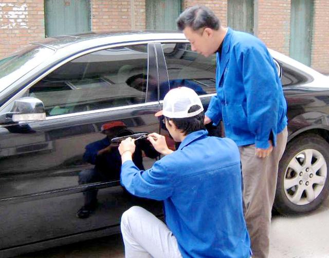 四平开锁公司：车钥匙坏了怎么办